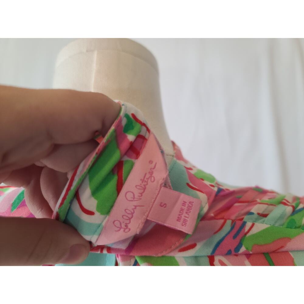 New Lilly Pulitzer In The Villas Floral Dorothy Pintuck Blouse Top Small - Picture 6 of 6